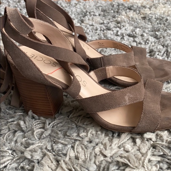 Sole Society Lyla Heel Sandals - Picture 2 of 8